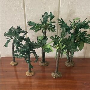 House of Fontanini by Roman Palm Trees